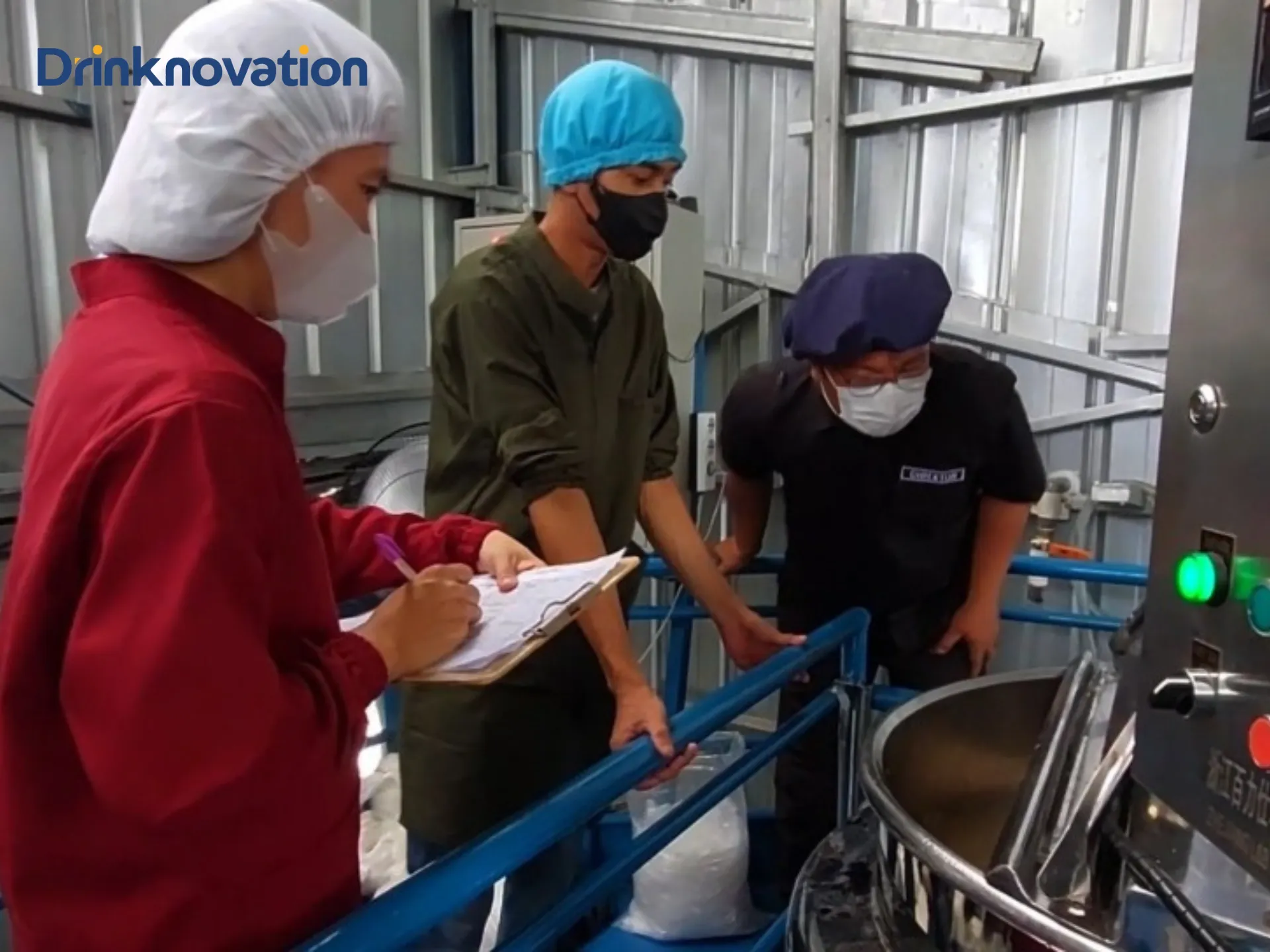 Fasilitas produksi modern Drinknovation untuk maklon minuman