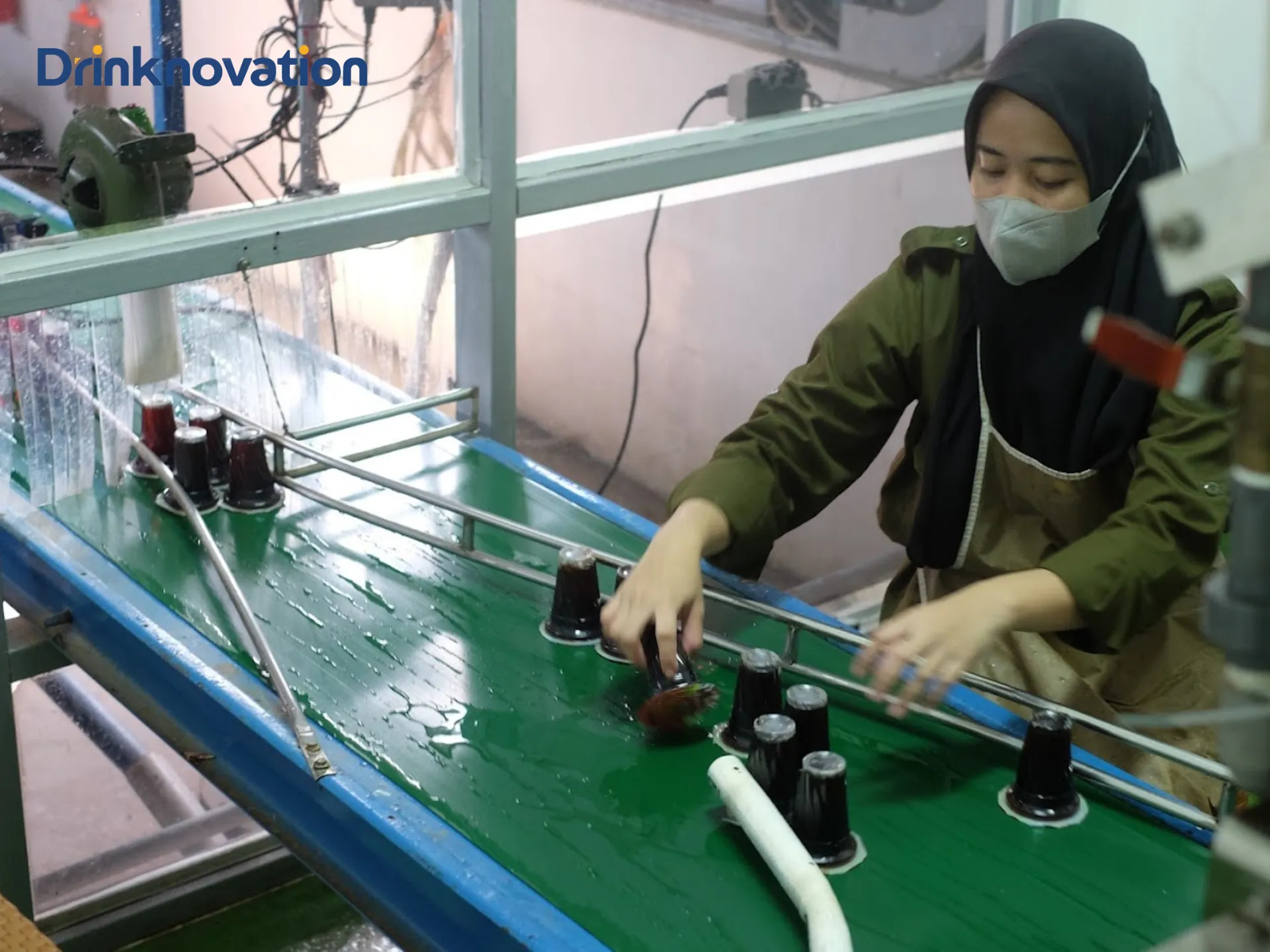 Proses maklon minuman serbuk di Drinknovation